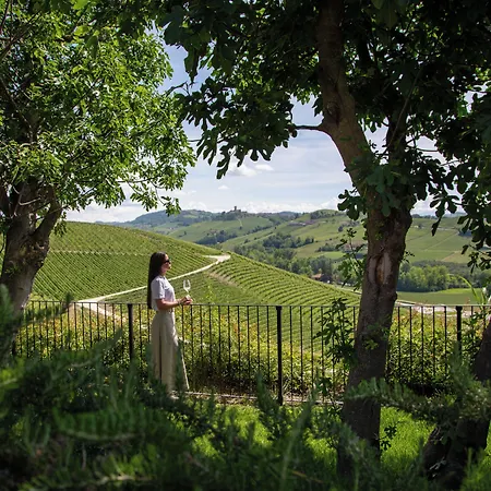 Szálloda Villaggio Narrante - Cascina Galarej Serralunga d'Alba